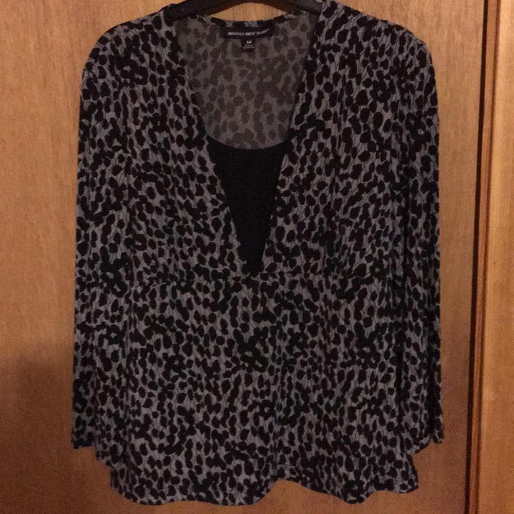 Briggs New York sz Med blouse